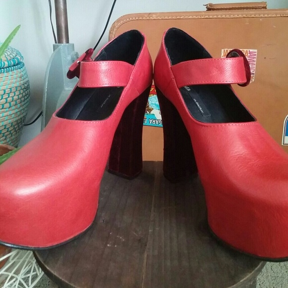 Miista Red Platform Heels 39 - Picture 6 of 7